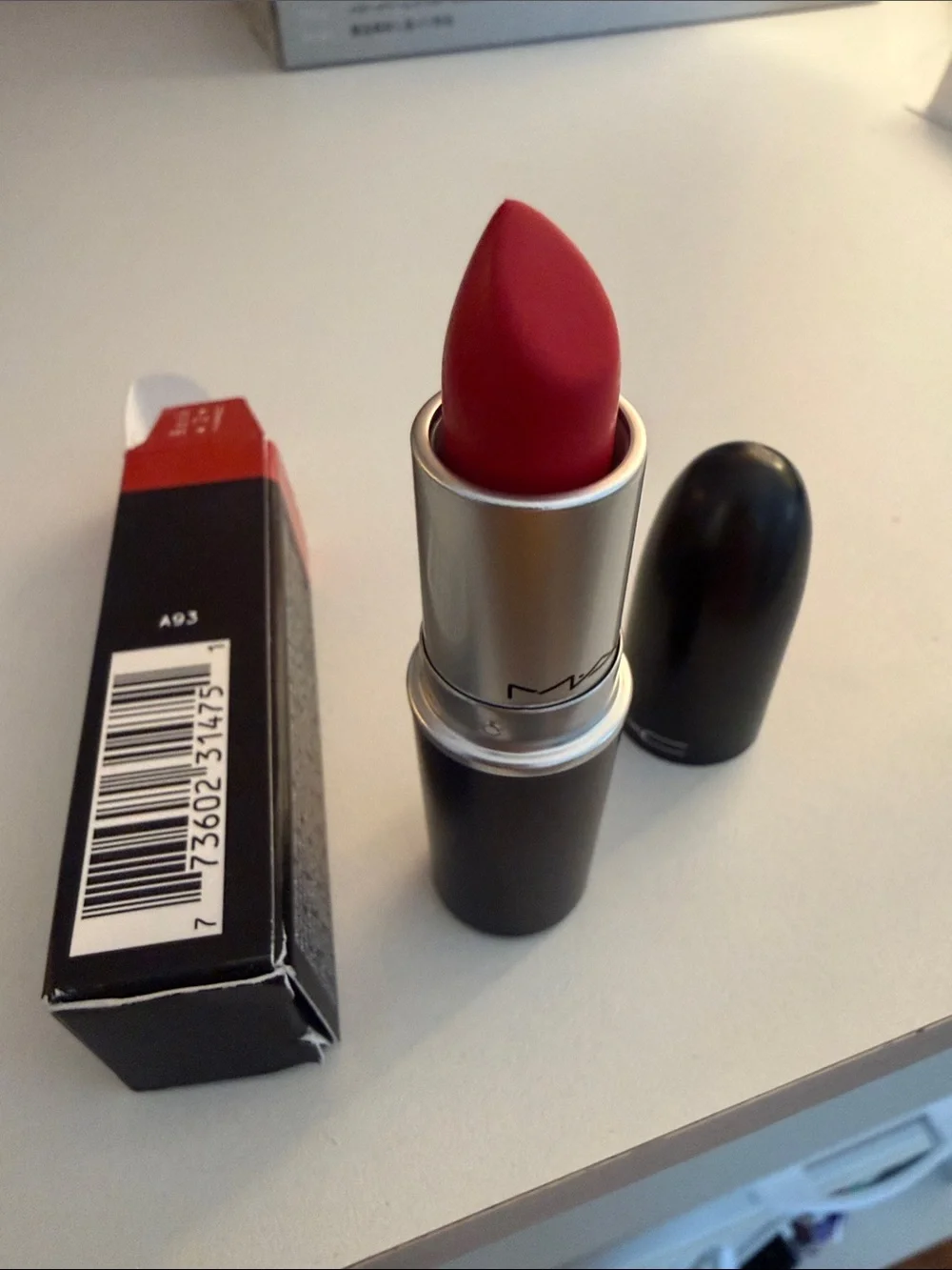 MAC Cosmetics Retro Matte Lipstick - Relentlessly Red